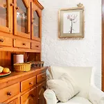 Gesgroup Bed & Breakfast 3*